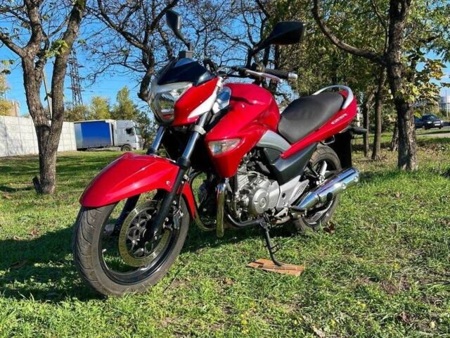 Сузуки Другая 2015 в Днепре (Днепропетровске) на Automoto.ua Сузуки Другая, объемом двигателя 0.25 л и пробегом 0 тыс. км за 2800 $, фото 1 на Automoto.ua