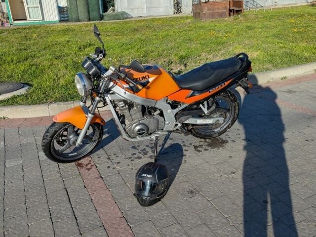 Сузукі Інша, об'ємом двигуна 0.5 л та пробігом 0 тис. км за 1400 $, фото 1 на Automoto.ua