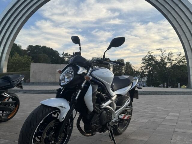 Сузуки Другая, объемом двигателя 0.4 л и пробегом 0 тыс. км за 3900 $, фото 1 на Automoto.ua