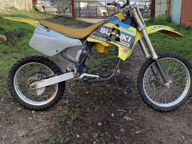 Сузуки Другая, объемом двигателя 0.25 л и пробегом 0 тыс. км за 500 $, фото 1 на Automoto.ua