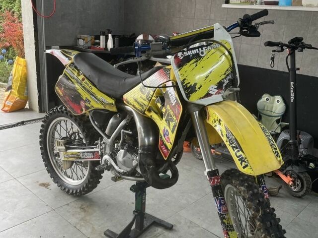 Сузукі Інша, об'ємом двигуна 0.13 л та пробігом 0 тис. км за 1400 $, фото 1 на Automoto.ua