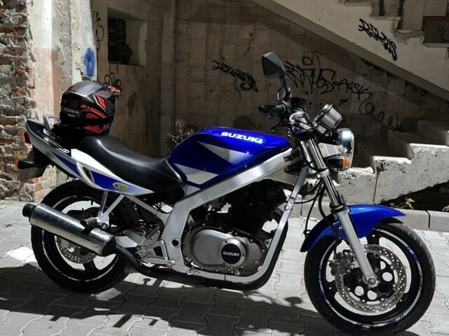 Сузукі Інша, об'ємом двигуна 0.5 л та пробігом 0 тис. км за 2250 $, фото 1 на Automoto.ua