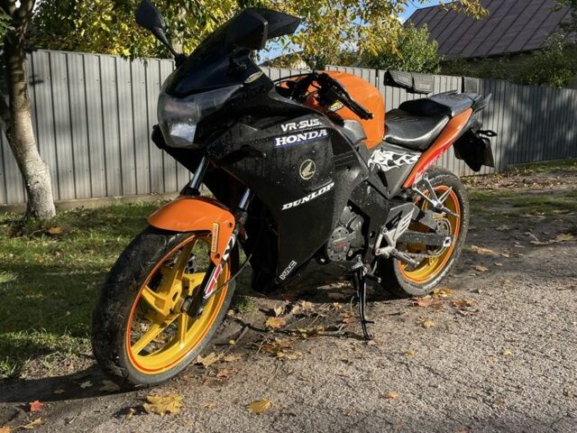 Сузуки Другая, объемом двигателя 0.2 л и пробегом 0 тыс. км за 900 $, фото 1 на Automoto.ua