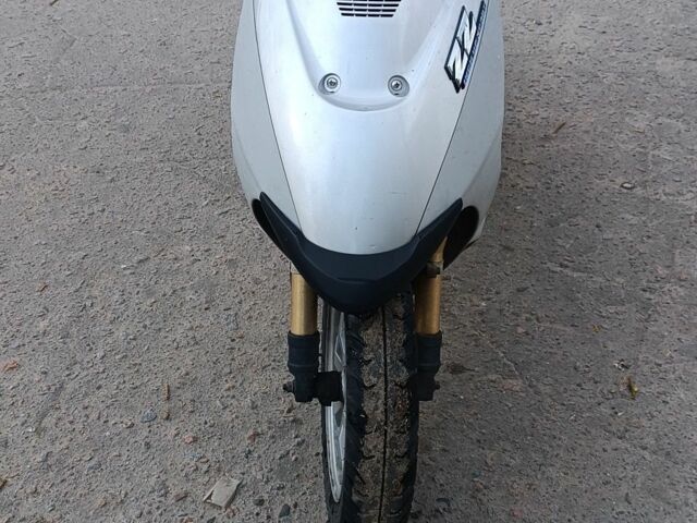 Сузуки Другая, объемом двигателя 50 л и пробегом 0 тыс. км за 573 $, фото 1 на Automoto.ua