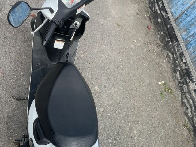 Сузуки Другая, объемом двигателя 50 л и пробегом 0 тыс. км за 603 $, фото 1 на Automoto.ua