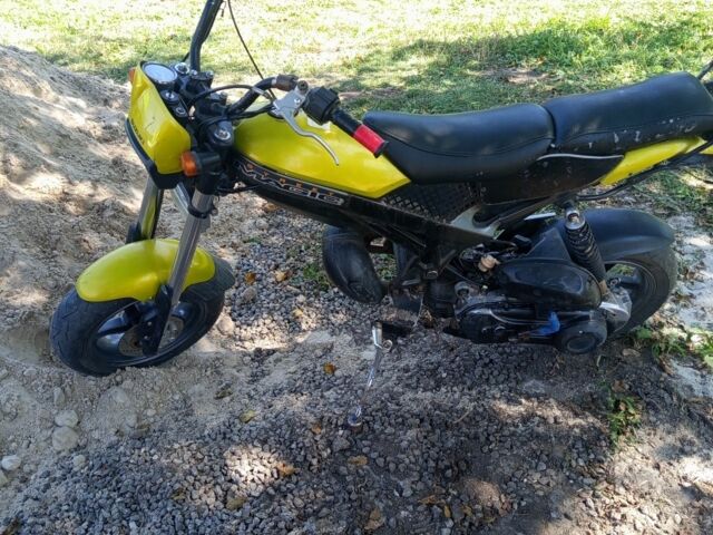 Сузуки Другая, объемом двигателя 0 л и пробегом 0 тыс. км за 600 $, фото 1 на Automoto.ua