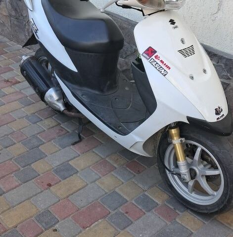 Сузуки Другая, объемом двигателя 0 л и пробегом 0 тыс. км за 700 $, фото 1 на Automoto.ua