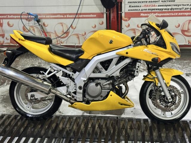 Сузукі Інша, об'ємом двигуна 0.65 л та пробігом 0 тис. км за 3800 $, фото 1 на Automoto.ua