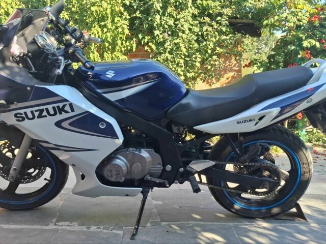 Сузукі Інша, об'ємом двигуна 0.5 л та пробігом 0 тис. км за 3300 $, фото 1 на Automoto.ua