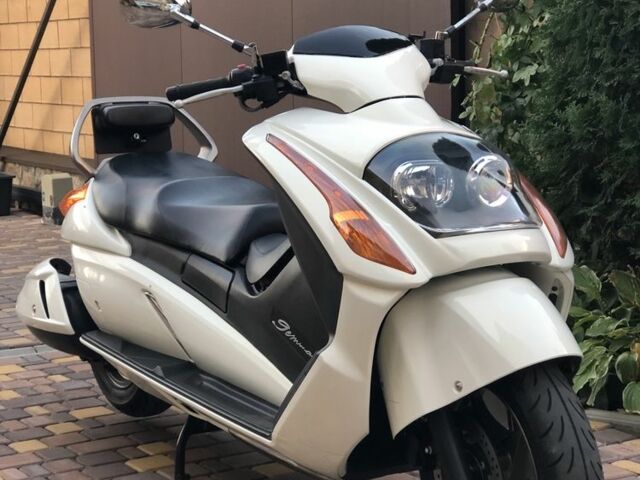 Сузуки Другая, объемом двигателя 0.25 л и пробегом 0 тыс. км за 2850 $, фото 1 на Automoto.ua