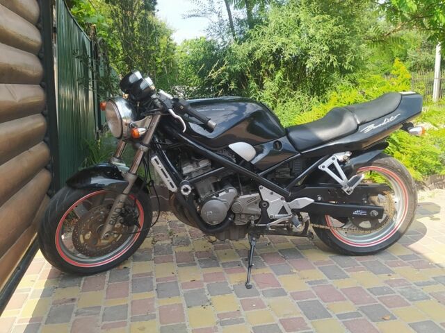 Сузуки Другая, объемом двигателя 0 л и пробегом 0 тыс. км за 24 $, фото 1 на Automoto.ua