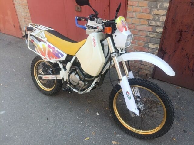 Сузуки Другая, объемом двигателя 0.35 л и пробегом 0 тыс. км за 3000 $, фото 1 на Automoto.ua