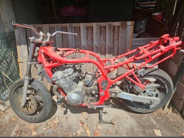 Сузуки Другая, объемом двигателя 0 л и пробегом 0 тыс. км за 500 $, фото 1 на Automoto.ua