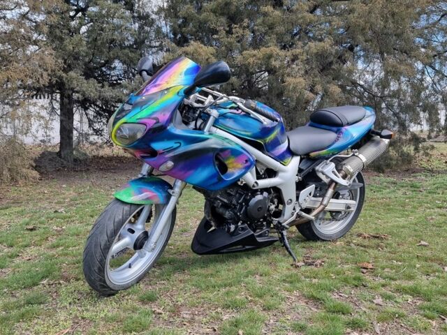 Сузукі Інша, об'ємом двигуна 0.4 л та пробігом 0 тис. км за 2500 $, фото 1 на Automoto.ua