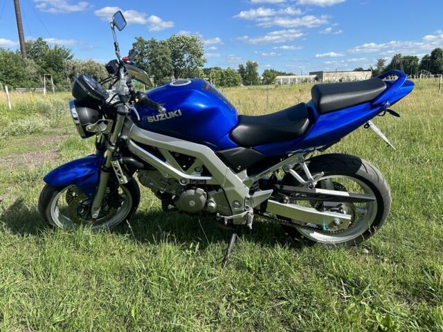 Сузуки Другая, объемом двигателя 0.65 л и пробегом 0 тыс. км за 3500 $, фото 1 на Automoto.ua