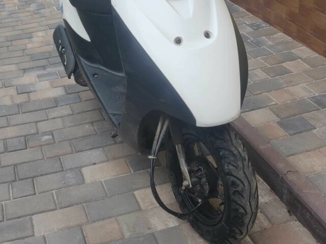 Сузуки Другая, объемом двигателя 0 л и пробегом 0 тыс. км за 202 $, фото 1 на Automoto.ua