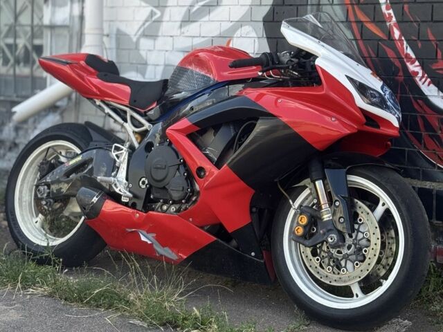 Сузукі Інша, об'ємом двигуна 0 л та пробігом 0 тис. км за 3700 $, фото 1 на Automoto.ua