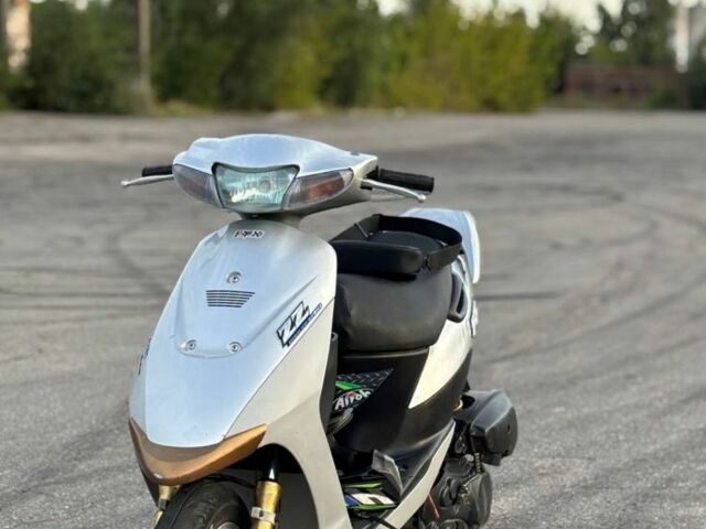 Сузукі Інша, об'ємом двигуна 65 л та пробігом 0 тис. км за 550 $, фото 1 на Automoto.ua