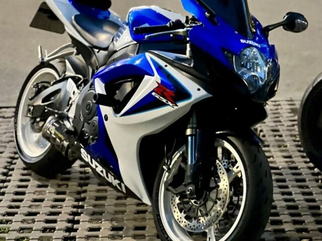 Сузукі ГСХ-Р, об'ємом двигуна 0 л та пробігом 0 тис. км за 6500 $, фото 1 на Automoto.ua