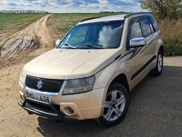 Бежевый Сузуки Гранд Витара, объемом двигателя 0 л и пробегом 300 тыс. км за 3450 $, фото 1 на Automoto.ua