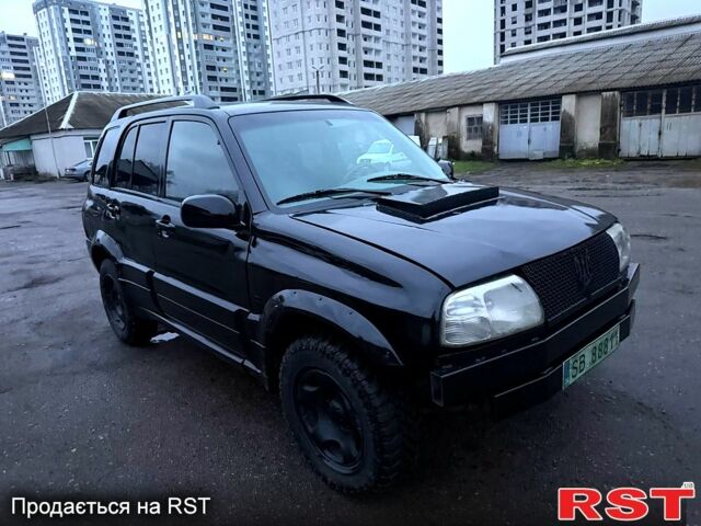 Черный Сузуки Гранд Витара, объемом двигателя 2 л и пробегом 281 тыс. км за 2500 $, фото 1 на Automoto.ua