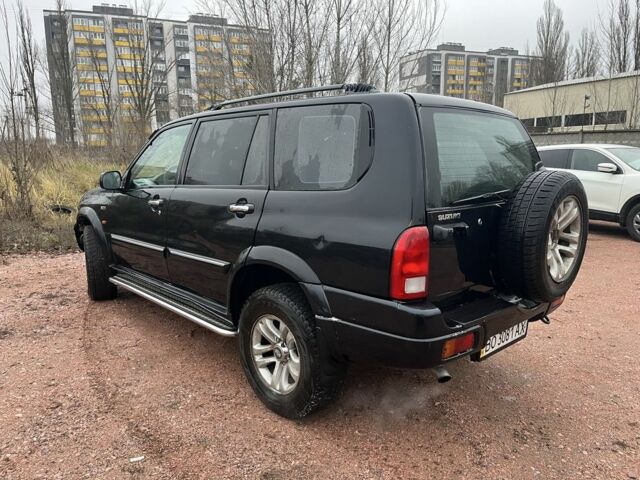 Черный Сузуки Гранд Витара, объемом двигателя 2.7 л и пробегом 336 тыс. км за 2450 $, фото 1 на Automoto.ua