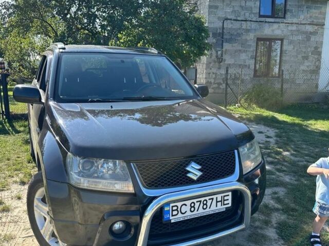Чорний Сузукі Гранд Вітара, об'ємом двигуна 2 л та пробігом 285 тис. км за 6800 $, фото 1 на Automoto.ua