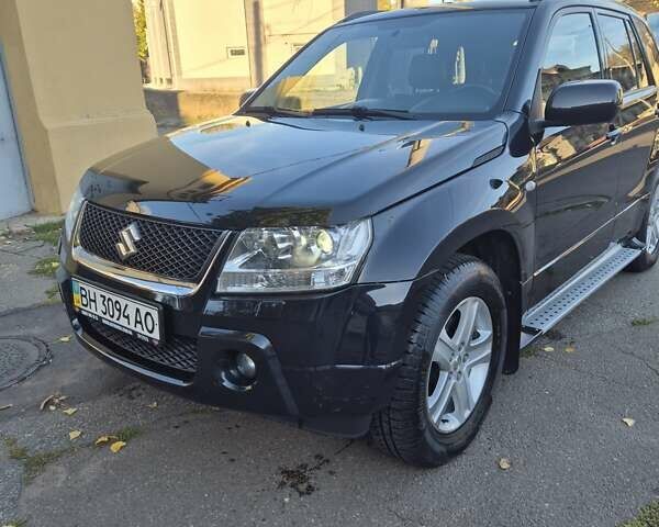 Чорний Сузукі Гранд Вітара, об'ємом двигуна 2 л та пробігом 109 тис. км за 9600 $, фото 1 на Automoto.ua