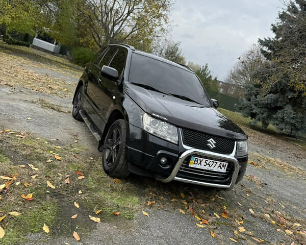 Черный Сузуки Гранд Витара, объемом двигателя 2 л и пробегом 151 тыс. км за 6999 $, фото 1 на Automoto.ua