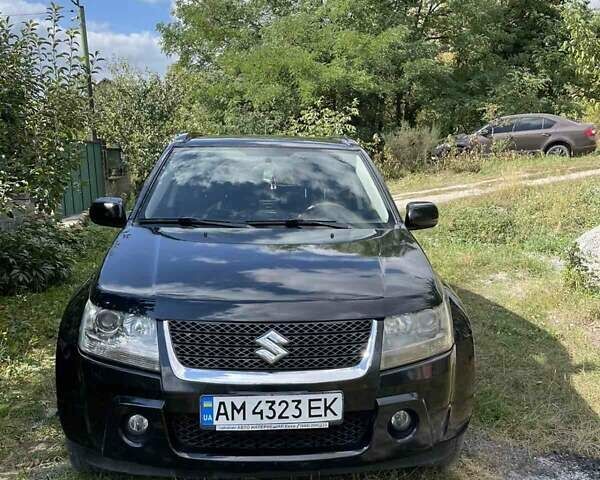 Чорний Сузукі Гранд Вітара, об'ємом двигуна 2 л та пробігом 222 тис. км за 7699 $, фото 1 на Automoto.ua