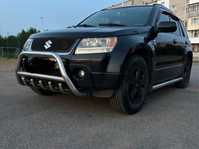 Чорний Сузукі Гранд Вітара, об'ємом двигуна 2.7 л та пробігом 285 тис. км за 7000 $, фото 1 на Automoto.ua