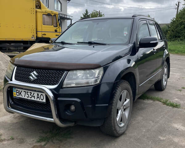Черный Сузуки Гранд Витара, объемом двигателя 0 л и пробегом 270 тыс. км за 6900 $, фото 1 на Automoto.ua