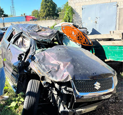 Фіолетовий Сузукі Гранд Вітара, об'ємом двигуна 2 л та пробігом 190 тис. км за 1100 $, фото 1 на Automoto.ua