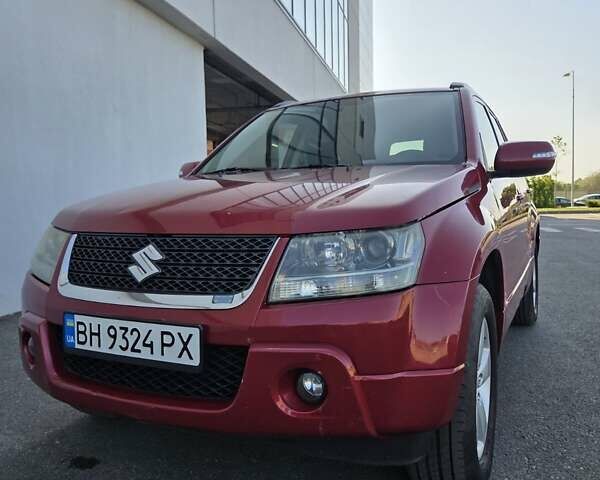 Червоний Сузукі Гранд Вітара, об'ємом двигуна 2.4 л та пробігом 161 тис. км за 10000 $, фото 1 на Automoto.ua
