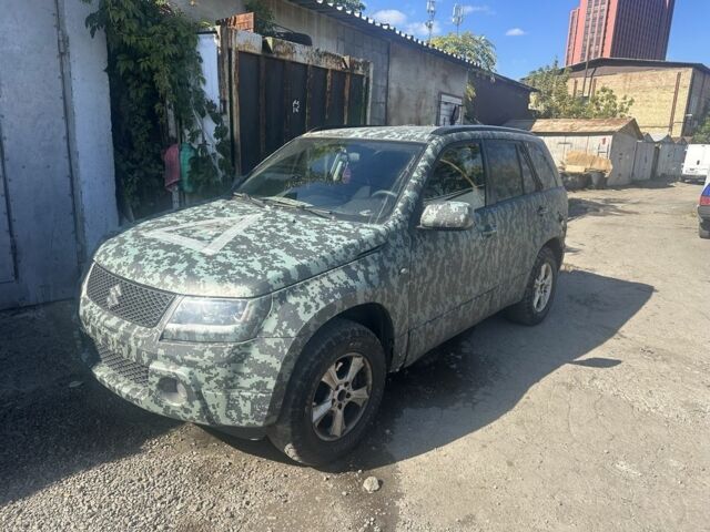 Сузуки Гранд Витара, объемом двигателя 2 л и пробегом 170 тыс. км за 1900 $, фото 1 на Automoto.ua