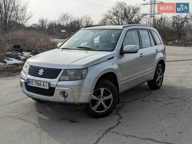 Сузуки Гранд Витара, объемом двигателя 2.4 л и пробегом 200 тыс. км за 10700 $, фото 1 на Automoto.ua