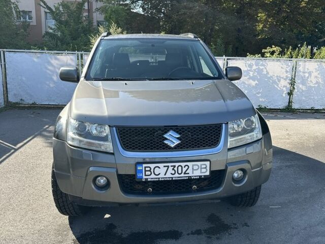 Серый Сузуки Гранд Витара, объемом двигателя 1.9 л и пробегом 360 тыс. км за 4500 $, фото 1 на Automoto.ua