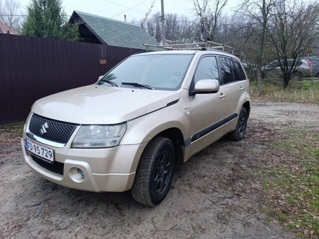 Серый Сузуки Гранд Витара, объемом двигателя 1.9 л и пробегом 333 тыс. км за 3000 $, фото 1 на Automoto.ua