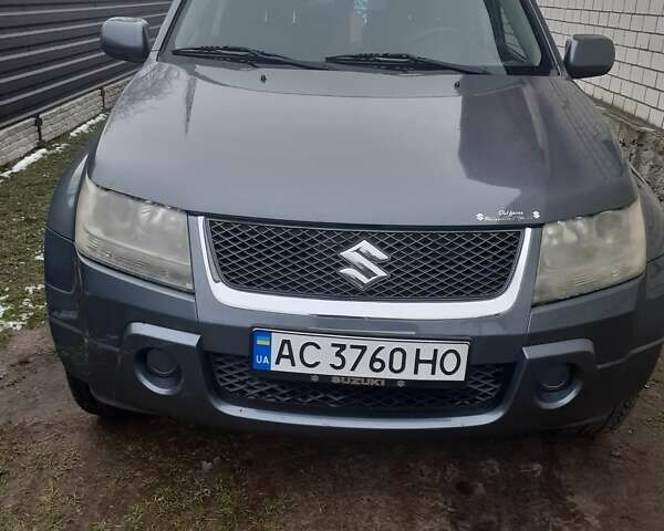 Серый Сузуки Гранд Витара, объемом двигателя 1.87 л и пробегом 250 тыс. км за 8300 $, фото 1 на Automoto.ua