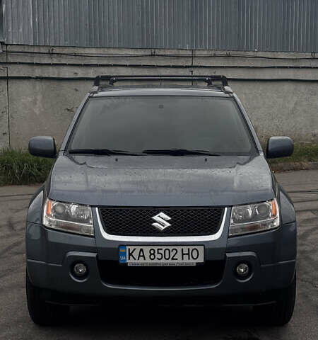 Сірий Сузукі Гранд Вітара, об'ємом двигуна 2.74 л та пробігом 125 тис. км за 9800 $, фото 1 на Automoto.ua