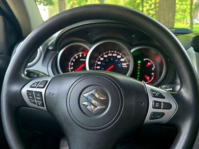 Серый Сузуки Гранд Витара, объемом двигателя 2.7 л и пробегом 240 тыс. км за 7999 $, фото 1 на Automoto.ua