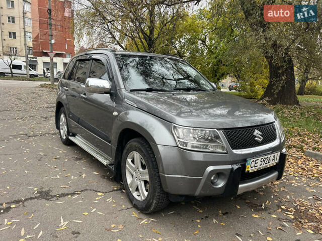 Серый Сузуки Гранд Витара, объемом двигателя 2 л и пробегом 89 тыс. км за 8000 $, фото 1 на Automoto.ua