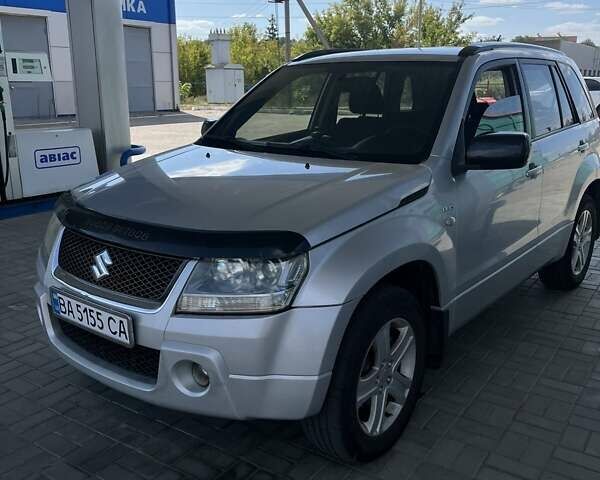 Серый Сузуки Гранд Витара, объемом двигателя 1.87 л и пробегом 246 тыс. км за 7500 $, фото 1 на Automoto.ua