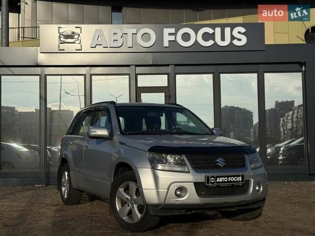 Серый Сузуки Гранд Витара, объемом двигателя 2.4 л и пробегом 121 тыс. км за 7990 $, фото 1 на Automoto.ua
