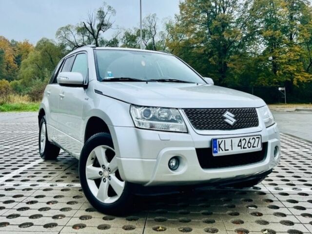 Серый Сузуки Гранд Витара, объемом двигателя 2 л и пробегом 234 тыс. км за 2850 $, фото 1 на Automoto.ua