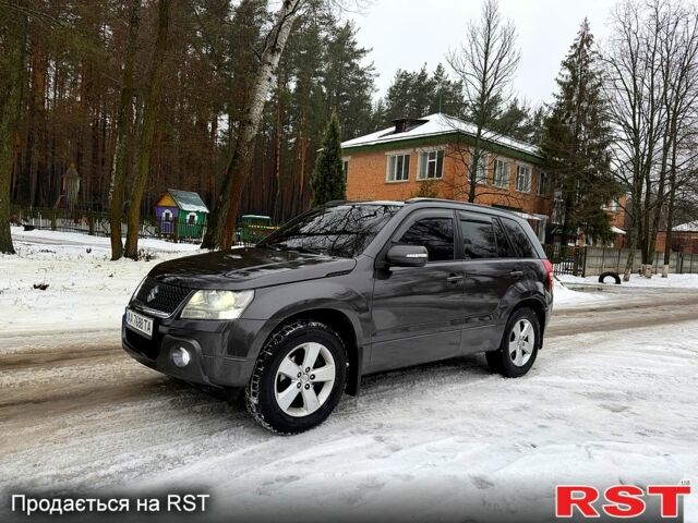 Серый Сузуки Гранд Витара, объемом двигателя 2.4 л и пробегом 0 тыс. км за 8500 $, фото 1 на Automoto.ua