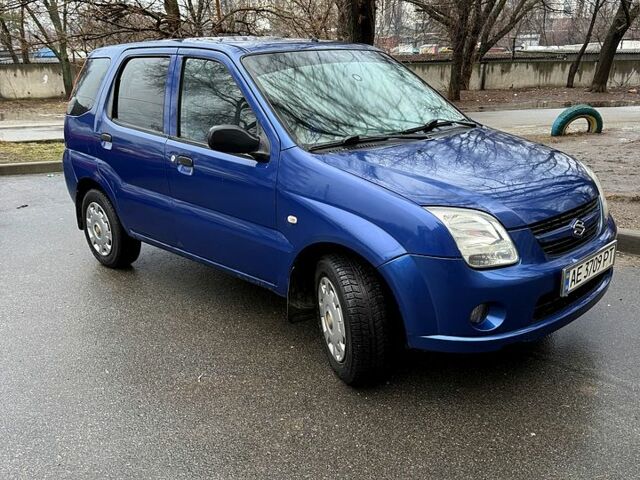 Синий Сузуки Игнис, объемом двигателя 1.3 л и пробегом 250 тыс. км за 3300 $, фото 1 на Automoto.ua
