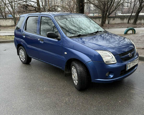 Синий Сузуки Игнис, объемом двигателя 1.3 л и пробегом 250 тыс. км за 3900 $, фото 1 на Automoto.ua