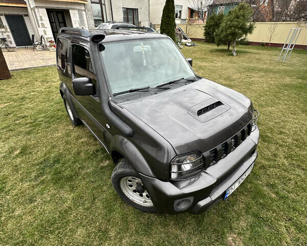Сузуки Джимни, объемом двигателя 1.3 л и пробегом 160 тыс. км за 12800 $, фото 1 на Automoto.ua
