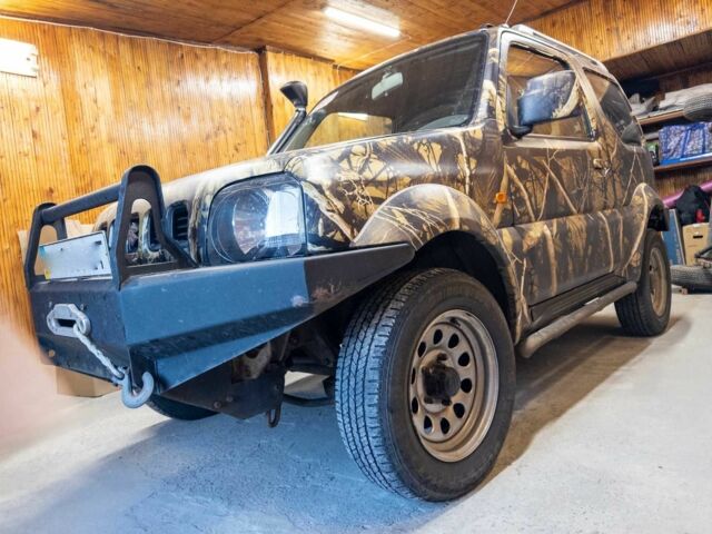 Сузуки Джимни 2009 в Киеве на Automoto.ua Желтый Сузуки Джимни, объемом двигателя 1.3 л и пробегом 45 тыс. км за 12800 $, фото 1 на Automoto.ua